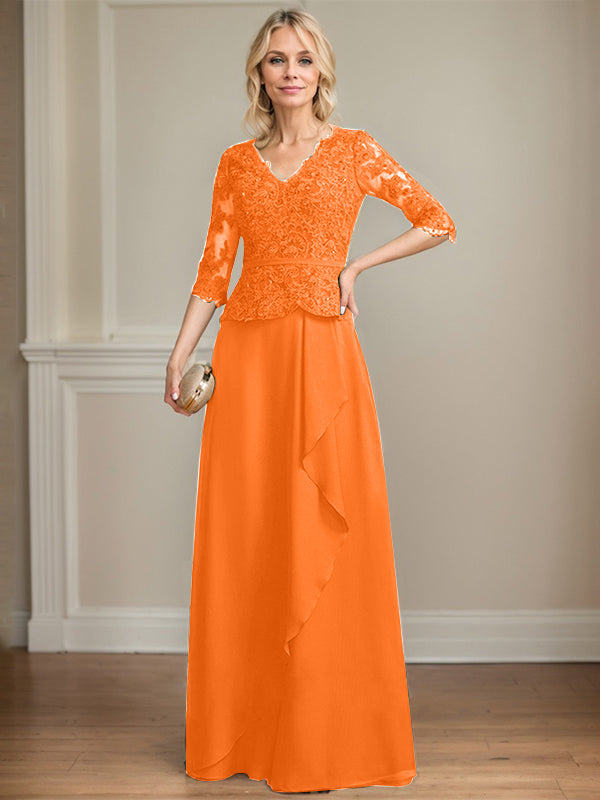 Robe mère de la mariée en dentelle et chiffon, coupe évasée, encolure en V, longue au sol avec volants en cascade et sequins