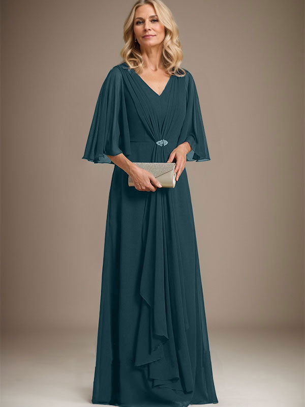 A-Linien V-Ausschnitt Bodenlanges Chiffon Kleid für die Brautmutter mit kaskadierenden Rüschen und Kristallbrosche