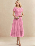 Robe de mère de la mariée A-line en tulle et dentelle, col arrondi, longueur thé