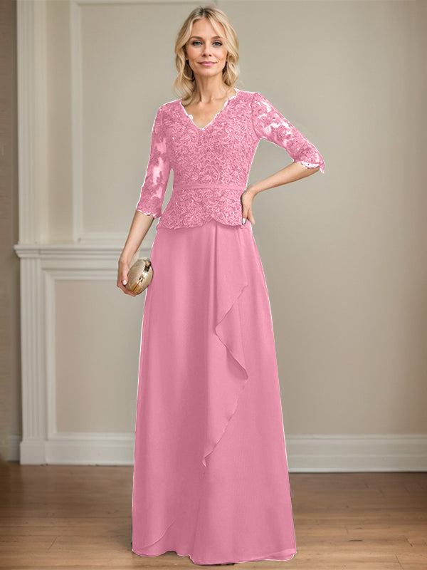 Robe mère de la mariée en dentelle et chiffon, coupe évasée, encolure en V, longue au sol avec volants en cascade et sequins