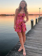 Robe courte jacquard sans bretelles pour bal, avec fente