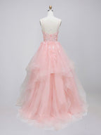 Rosa gestuftes Tüll-Abschlussballkleid mit floral besticktem, transparentem Korsett
