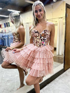 A-Linien Herzausschnitt kurzes stufiges Tüll Abschlussballkleid mit Spiegel