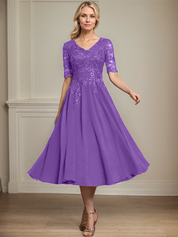 Robe de mère de la mariée en dentelle et chiffon longueur thé, ligne A, col en V avec sequins