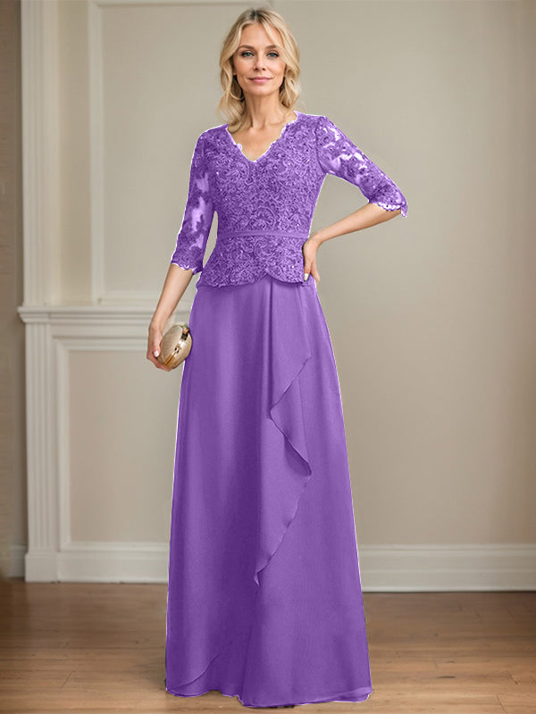 Robe mère de la mariée en dentelle et chiffon, coupe évasée, encolure en V, longue au sol avec volants en cascade et sequins