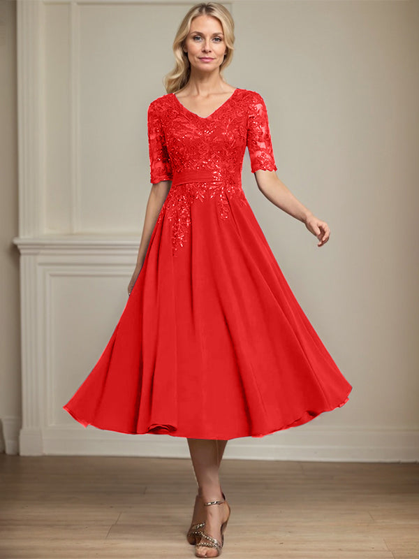 Robe de mère de la mariée en dentelle et chiffon longueur thé, ligne A, col en V avec sequins
