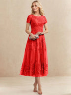 Robe de mère de la mariée A-line en tulle et dentelle, col arrondi, longueur thé