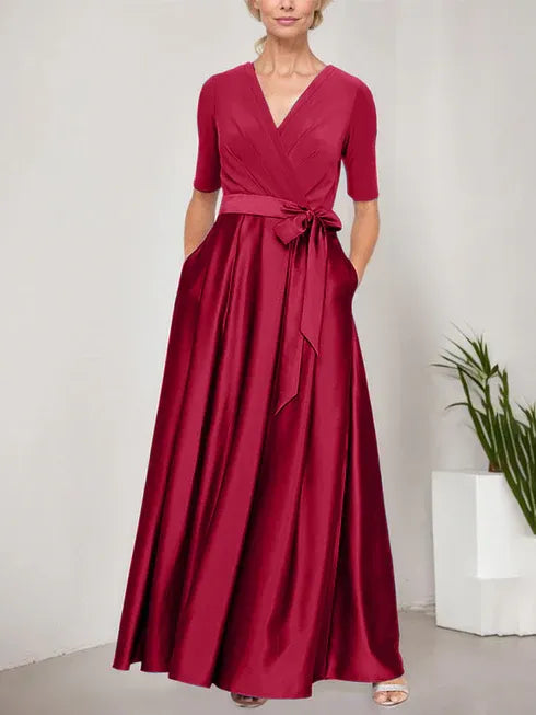 Überlappender Ausschnitt Ballkleid mit vollem Satinsrock und Jersey-Oberteil