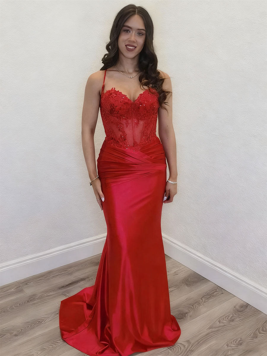 Robe de bal rouge sirène avec décolleté en trou de serrure et laçage dans le dos