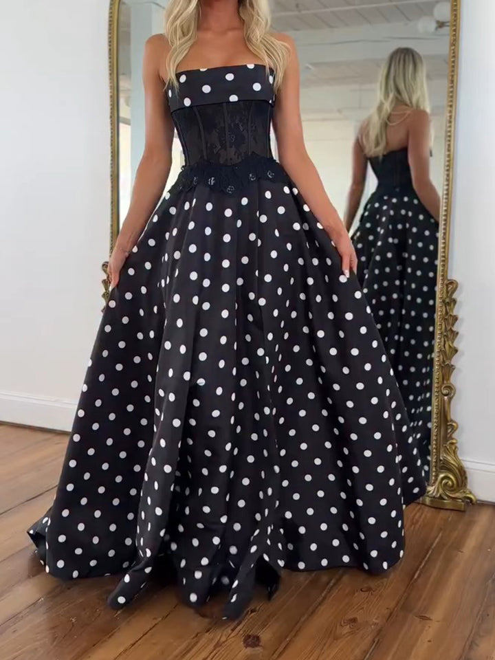 Vestido de Baile Retrô-Chique Preto e Branco com Poás, Tomara que Caia e Corpete