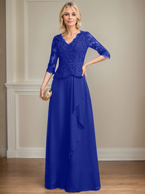 Robe mère de la mariée en dentelle et chiffon, coupe évasée, encolure en V, longue au sol avec volants en cascade et sequins
