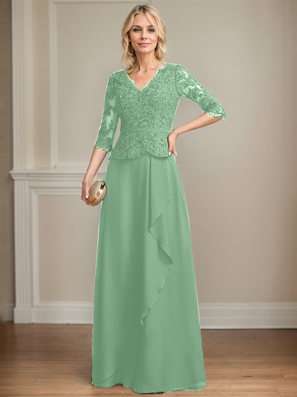 Robe mère de la mariée en dentelle et chiffon, coupe évasée, encolure en V, longue au sol avec volants en cascade et sequins