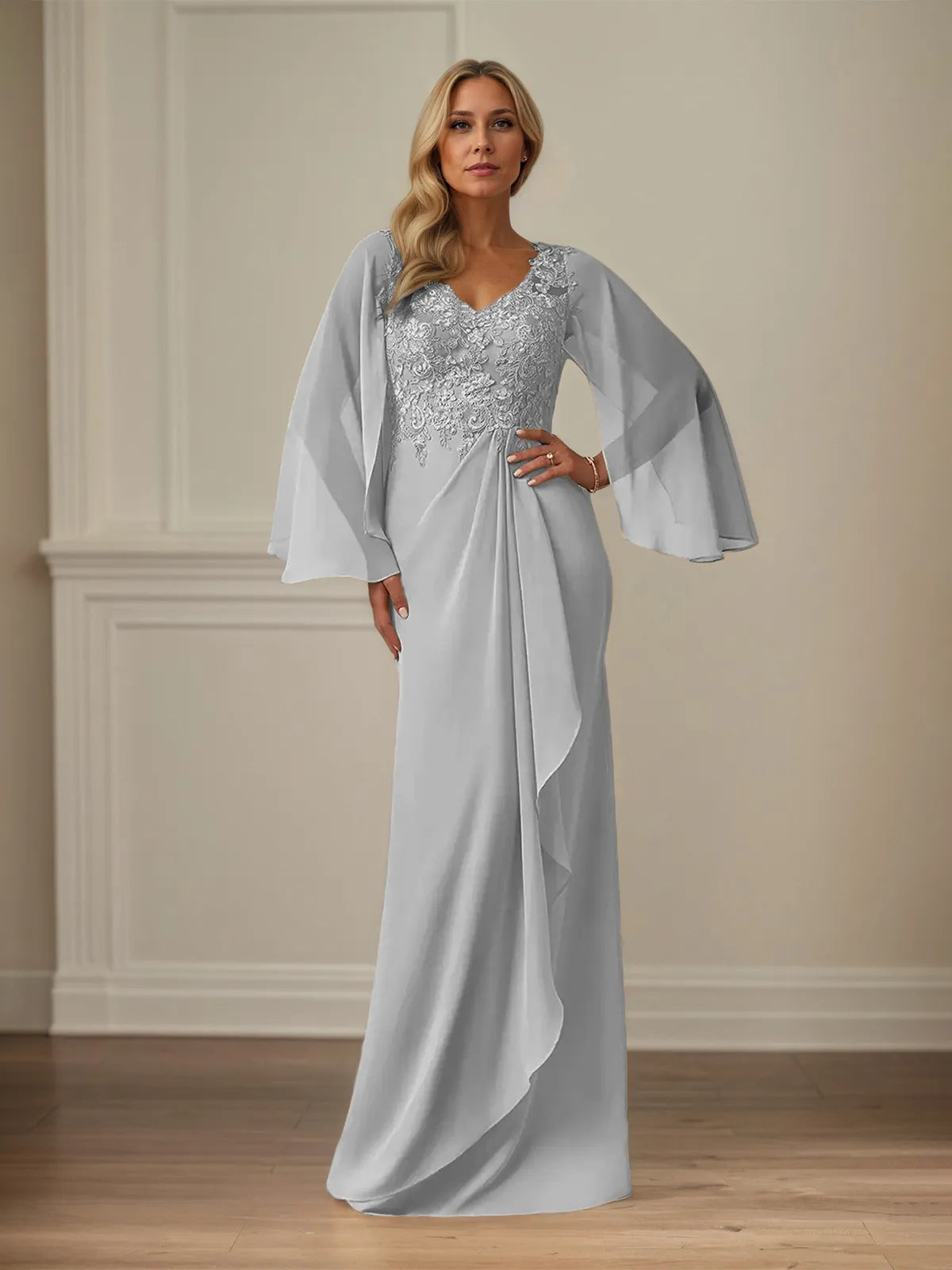 Etui/Kolumnen Chiffon V-Ausschnitt Langarm Bodenlanges Brautmutterkleid mit Applikationen