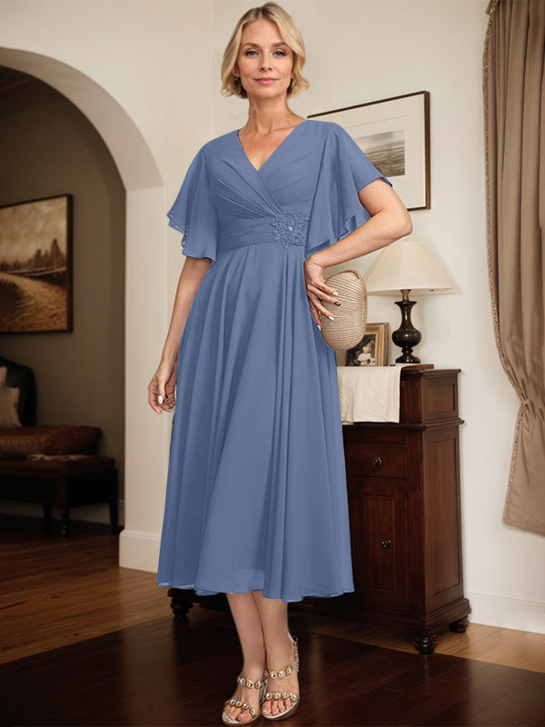 A-Linien Kleid mit V-Ausschnitt, tea-length Chiffon, Mutter der Braut mit plissierten Perlen