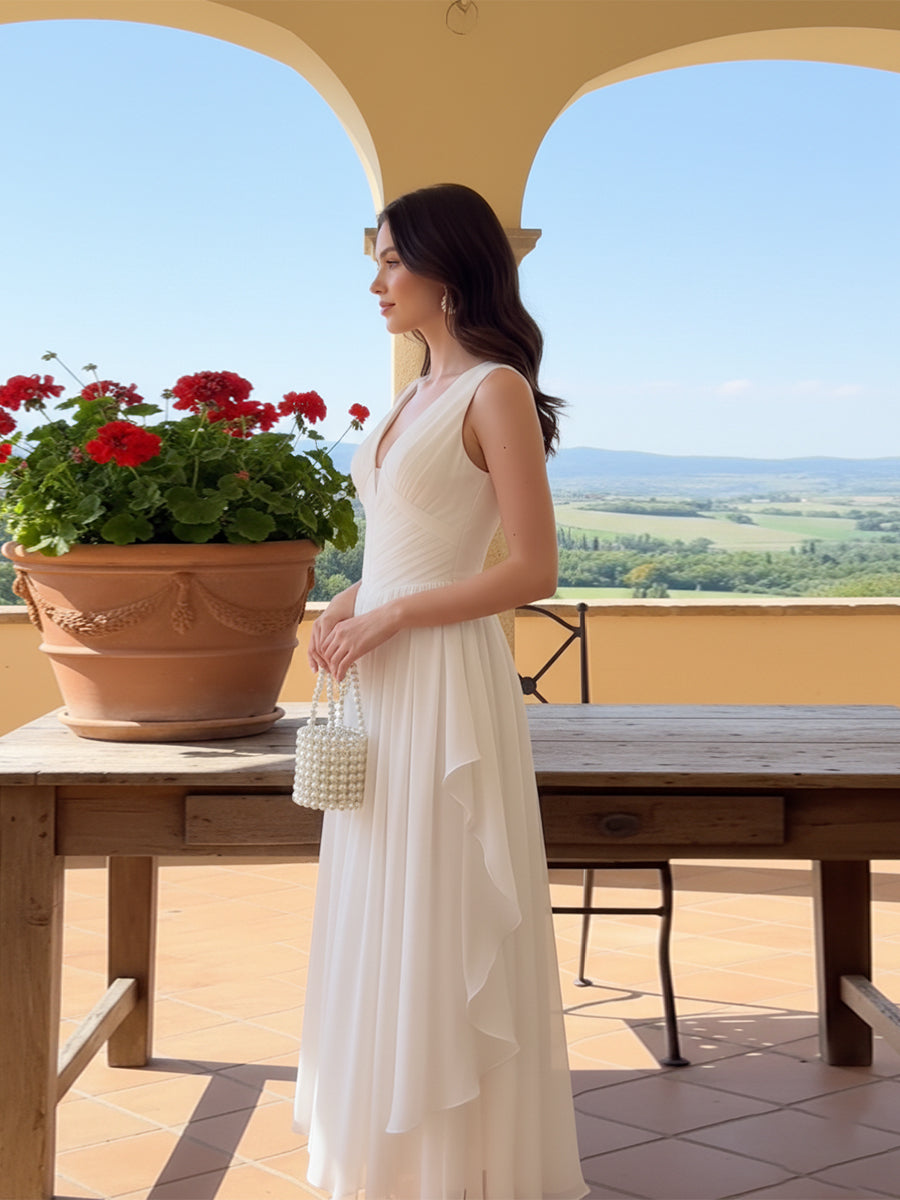 Robe maxi sans manches en chiffon à col en V avec volants en cascade