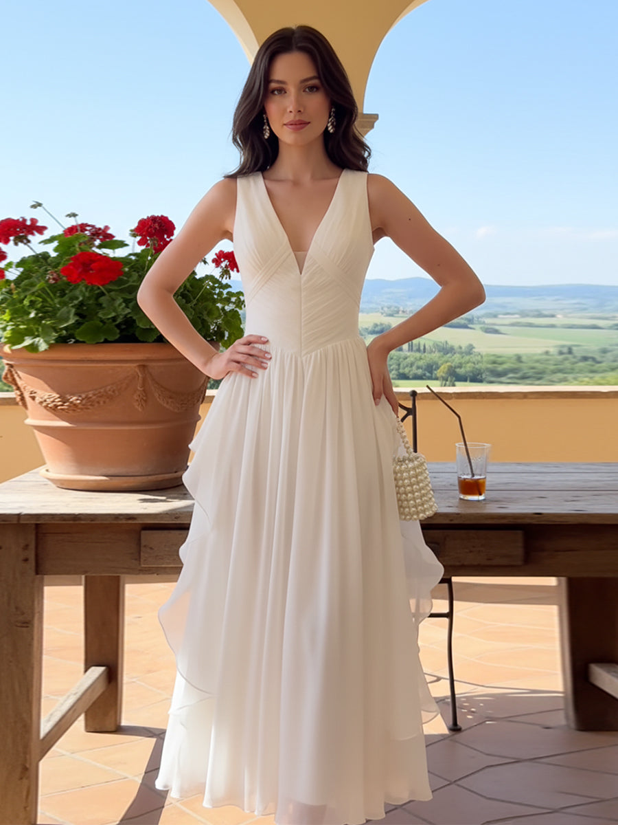 Robe maxi sans manches en chiffon à col en V avec volants en cascade