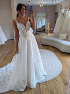 Lace A-Line V Neck Romantic Wedding Gown With Long Train
