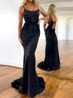 Abito da sera sirena nero con paillettes scintillanti e corpetto corsetto