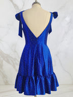 Robe courte de bal A-line bleu royal scintillante avec perles