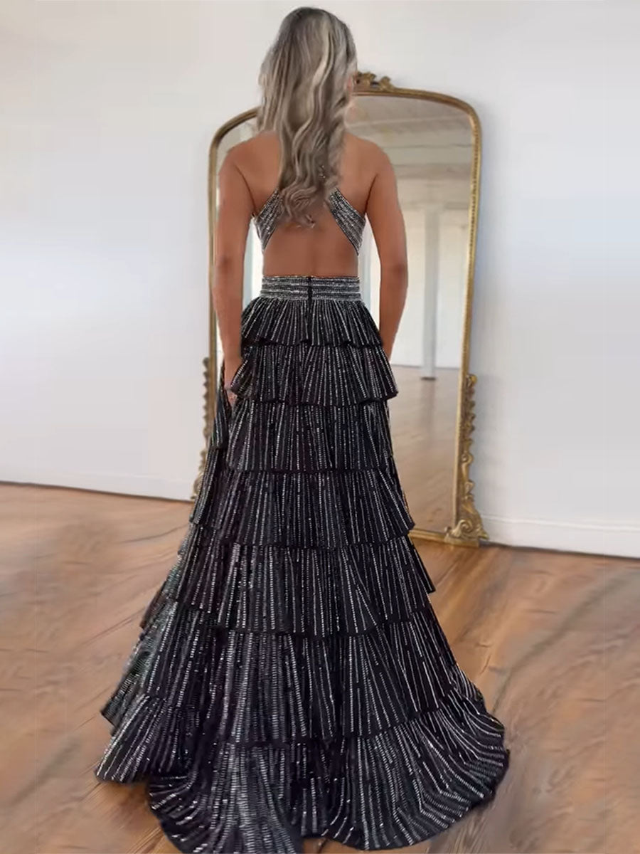 Abito lungo da sera a linea A con corsetto a balze e perline scintillanti, con spacco
