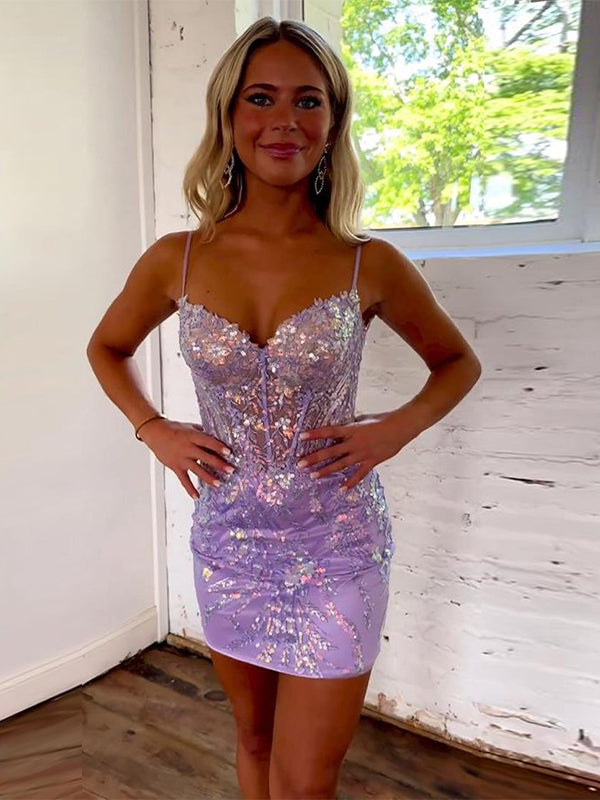 Robe courte sirène scintillante à bretelles spaghetti pour bal