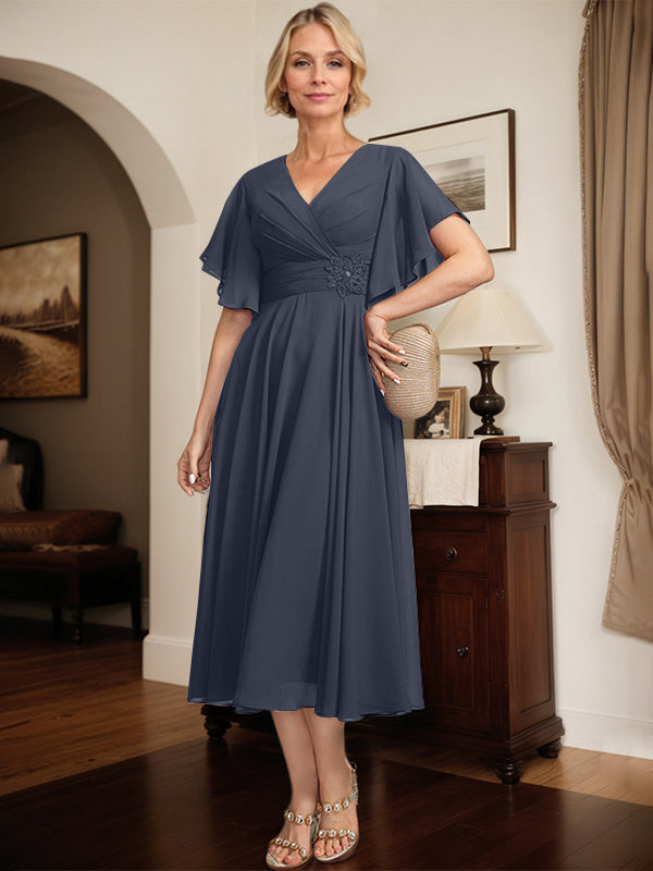 A-Linien Kleid mit V-Ausschnitt, tea-length Chiffon, Mutter der Braut mit plissierten Perlen