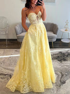 Strapless Sweetheart Lace Corset Prom Dress with Pockets