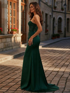 Vestido de graduación de satén con corsé de encaje transparente y escote corazón con abertura