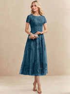 Robe de mère de la mariée A-line en tulle et dentelle, col arrondi, longueur thé