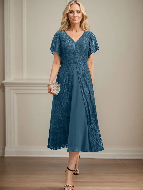 Robe mère de la mariée ligne A en dentelle et mousseline à col en V longueur thé