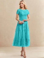 Robe de mère de la mariée A-line en tulle et dentelle, col arrondi, longueur thé