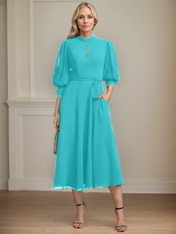 A-Linien Kleid mit hohem Kragen, tea-länge, Spitze und Chiffon, Brautmutterkleid mit Schleife