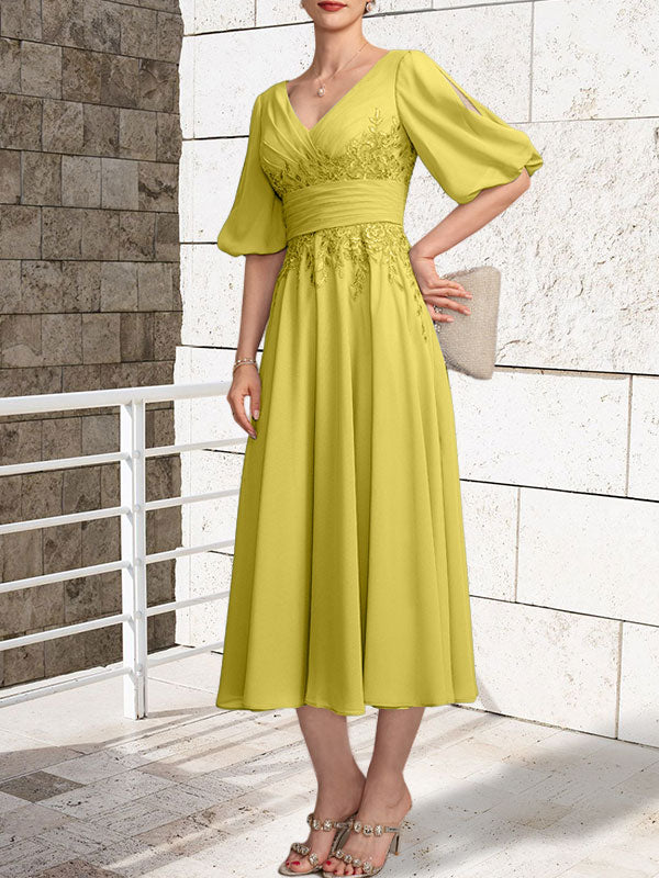 A-Linien Mutterkleid mit V-Ausschnitt, tea-length, Spitze und Chiffon mit Falten