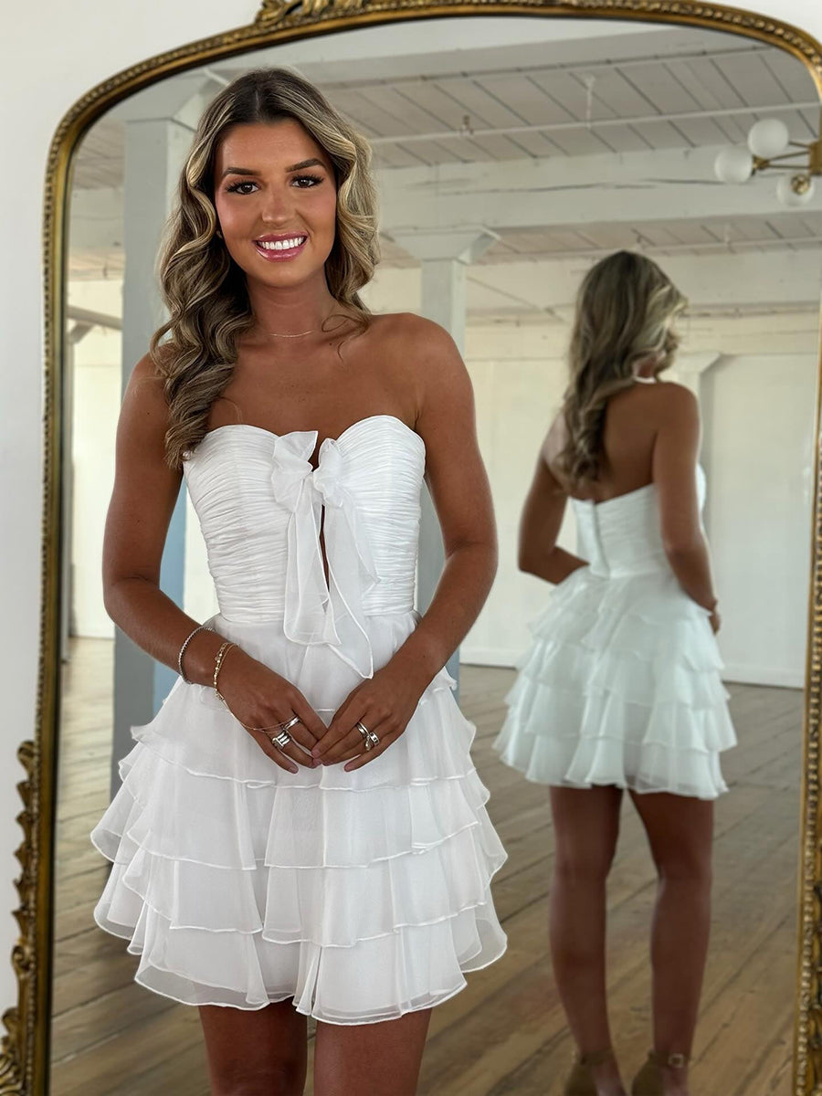 Robe courte de bal en chiffon A-line à volants superposés avec volants