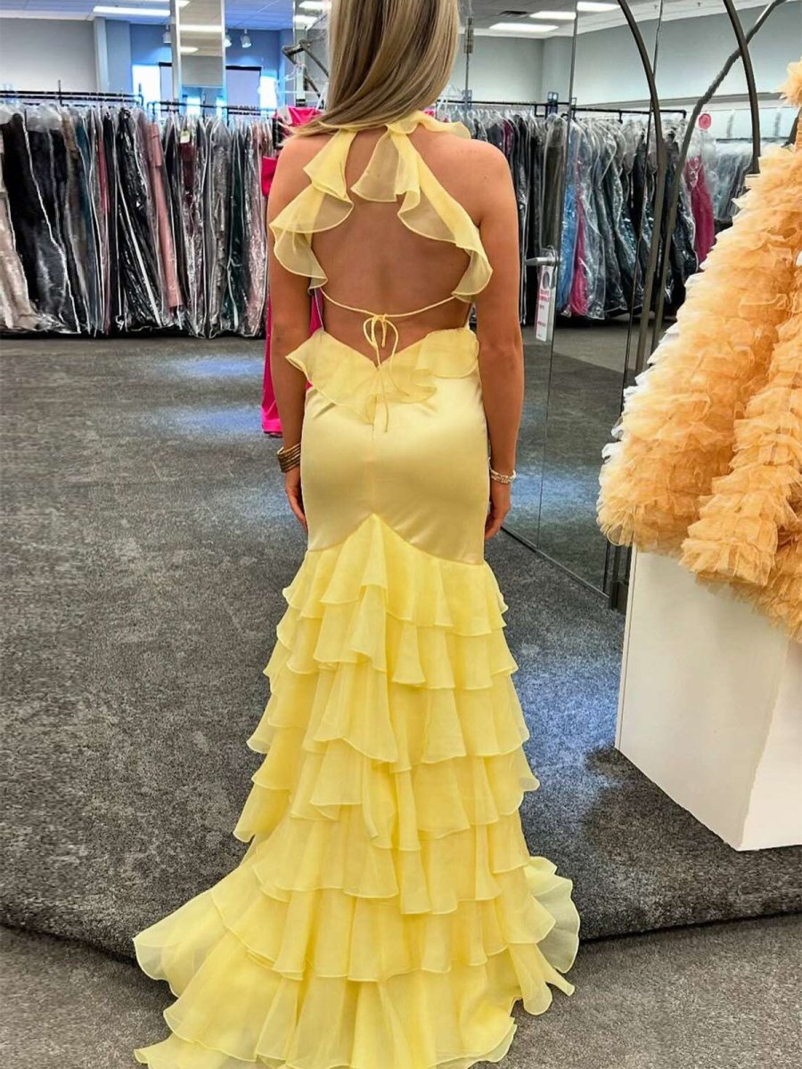 Robe de bal longue sirène jaune en satin à col halter en V avec volants