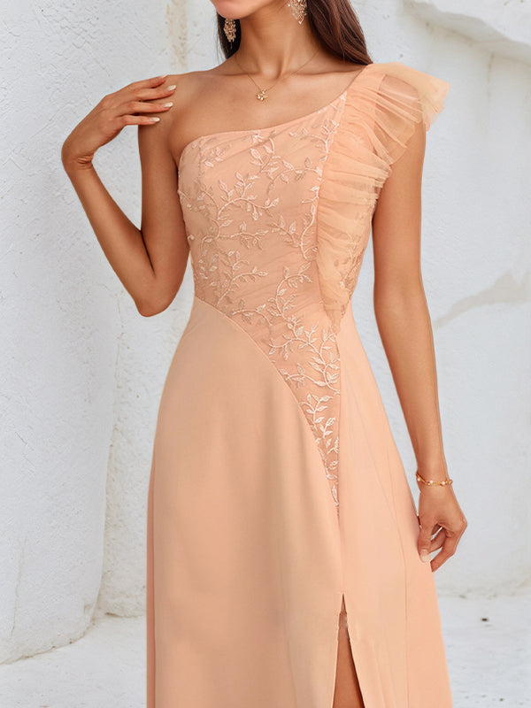 A-Linien Lachsfarbenes Chiffon Ein-Schulter ärmelloses knöchellanges Kleid mit hohem Schlitz