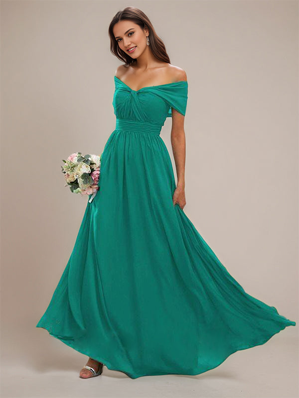 Vestidos de madrinha azul água em chiffon, modelo evasê, franzido, ombro a ombro, sem mangas e comprimento até o chão