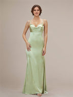 Vestido de dama de honor trompeta/sirena de satén verde salvia polvoriento con tirantes de espagueti, sin mangas y largo hasta el suelo