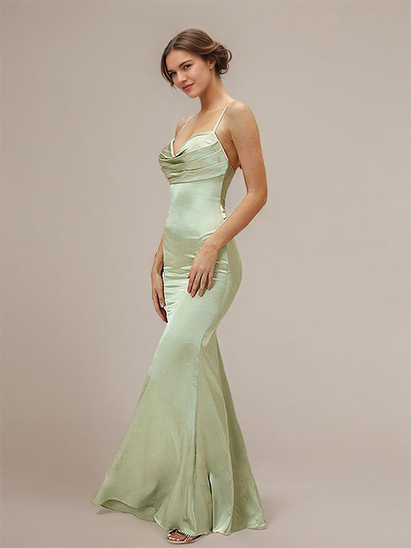 Vestido de dama de honor trompeta/sirena de satén verde salvia polvoriento con tirantes de espagueti, sin mangas y largo hasta el suelo