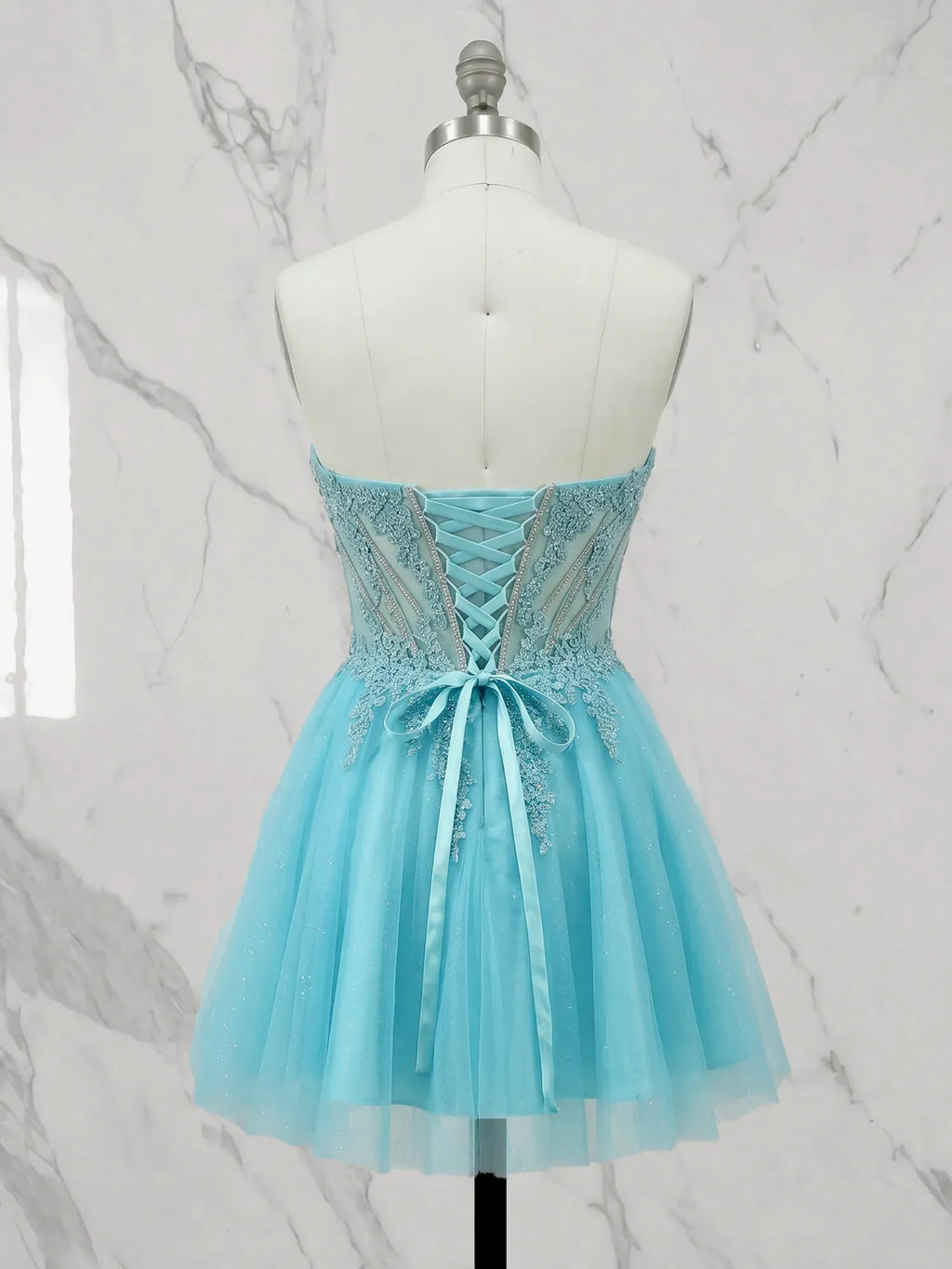 Sweetheart Beaded Tulle Mini Homecoming Dresses with Train