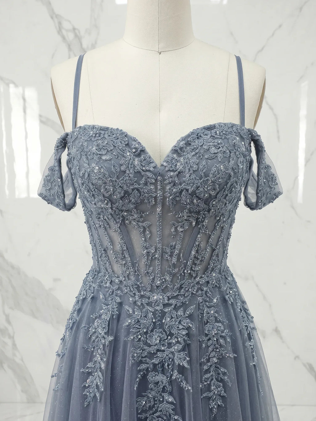 Off-the-Shoulder Lace-Up Tulle Homecoming Dresses