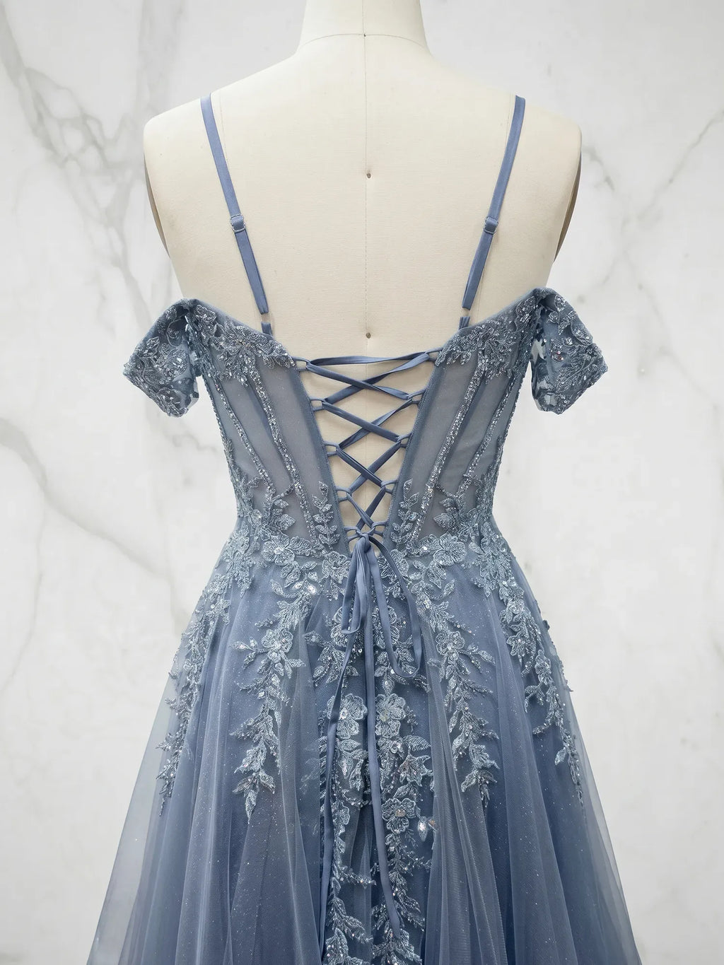Off-the-Shoulder Lace-Up Tulle Homecoming Dresses