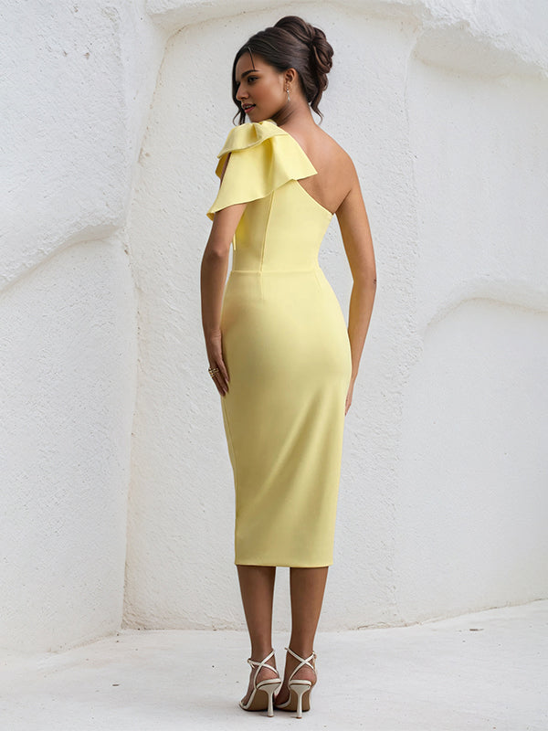 Abito tea length giallo in chiffon monospalla con fiocco